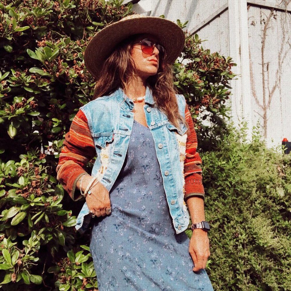 LAST CHANCE ! Levi's Upcycled Patchwork Denim Boho Fringe Jacket - Picture 6 of 7
